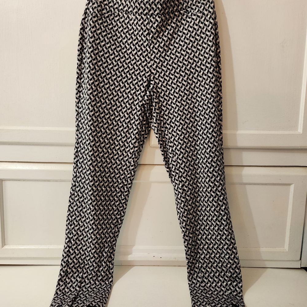 Michael Kors Black and White Geometric Stretch Pants